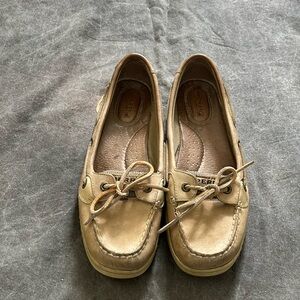 Women’s 8 Sperry Top-Siders